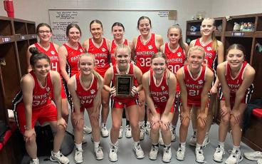 Photo courtesy of Bekah Brooks - Franklin’s JV women’s basketball team is pictured with its Mountain Seven Conference title plaque Feb. 22.